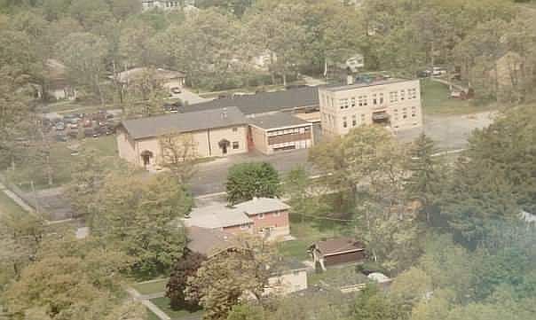 1st image of 628 College Ave