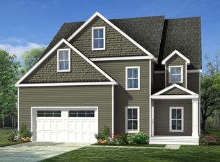 43 Manchester St, Weymouth, MA 02190