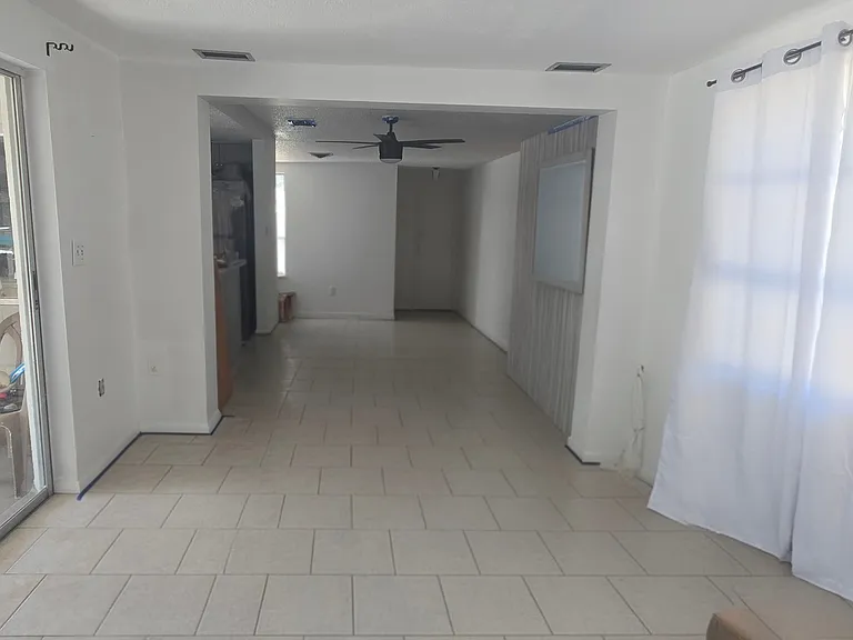 8407 Mill Creek Ln — Photo 2