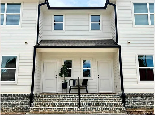 18747 FM 2493 Photo 1