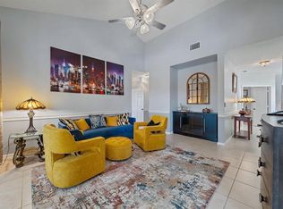 402 Sea Oats Dr APT E, Juno Beach, FL 33408
