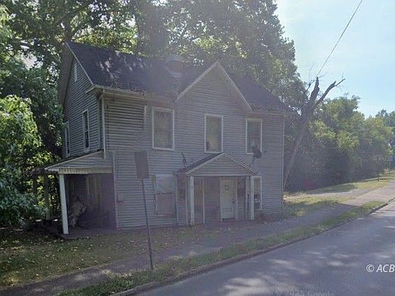3rd image of 15 Garfield Ave