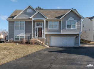 2870 Shelly Ln #0, Aurora, IL 60504