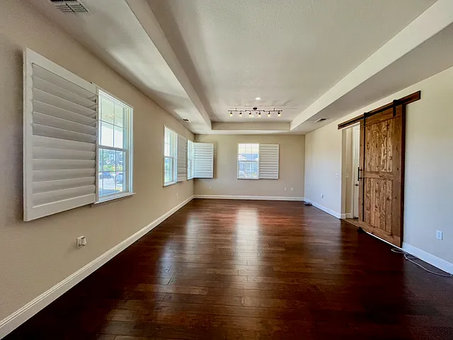 381 Havasu Ct — Photo 4