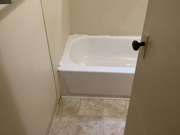 5th image of 1712 F St