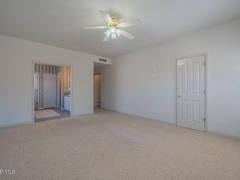 2066 Paseo Del Prado Dr — Photo 23