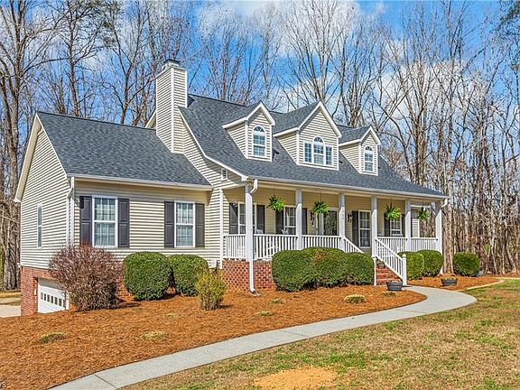 2nd image of 2064 Union Cross Rd