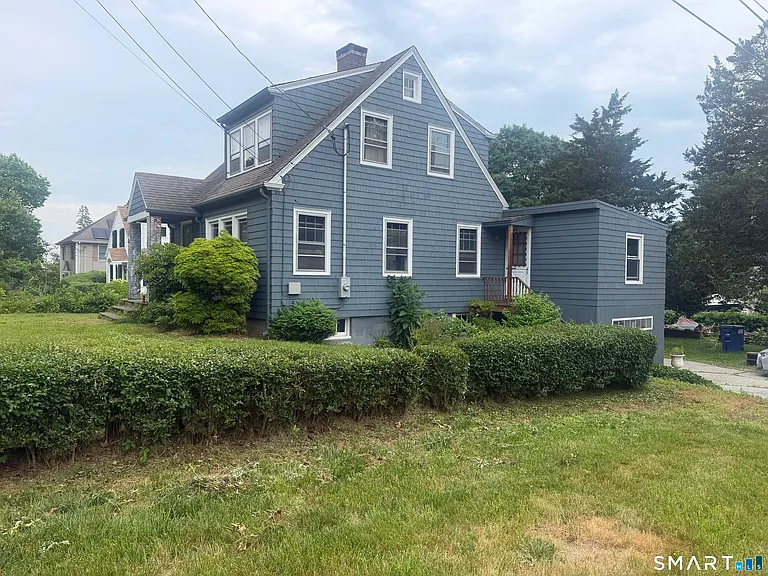 664 Noank Rd — Photo 2
