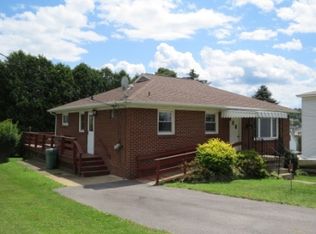 30 Hauber Ave, Saint Marys, PA 15857