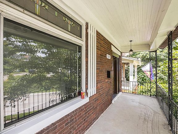 5th image of 1747 Hopkins Ave