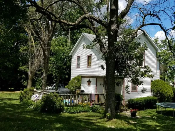 21527 W Kahler Rd, Wilmington, IL 60481