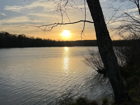 1000 Strike King Dr Lot 180, Cedar Grove, TN 38321