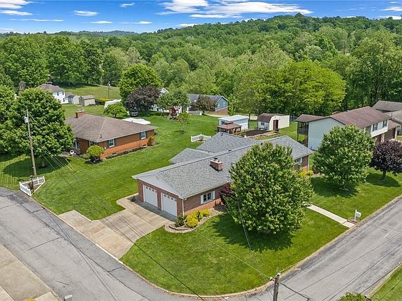 4th image of 16 James Ct