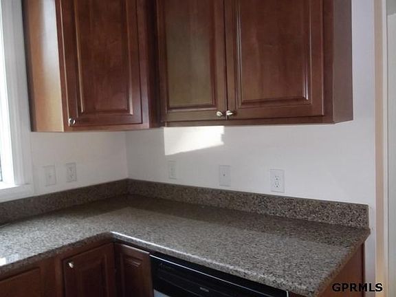 2nd image of 356 N 41st St