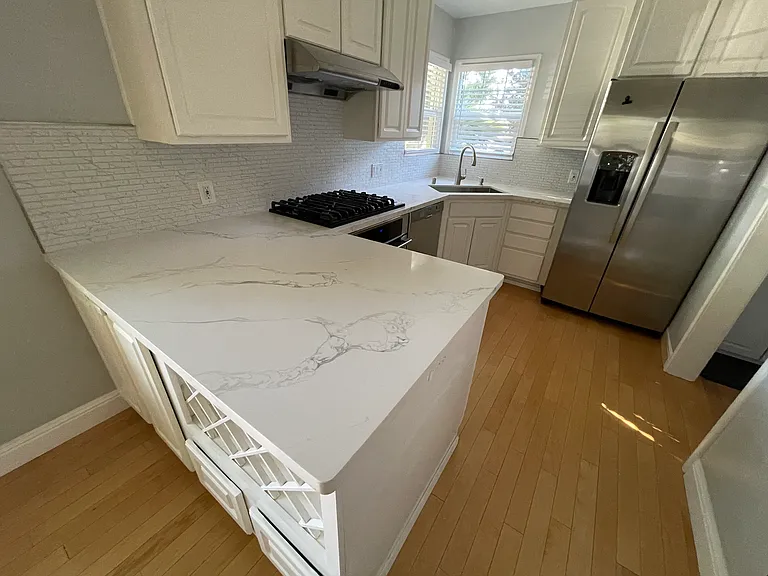 2067 Jonathan Ave — Photo 8