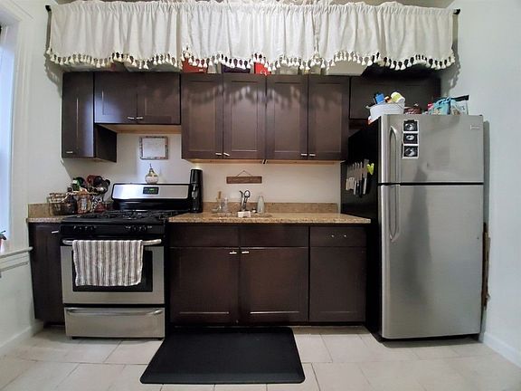 2nd image of 4408 47th Ave APT A4