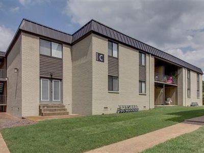 6680 Charlotte Pike, Nashville, TN, 37209