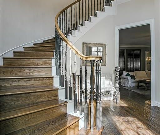 4th image of this home