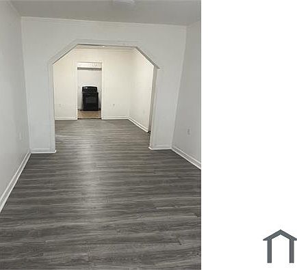 3rd image of 5013 Avenue M