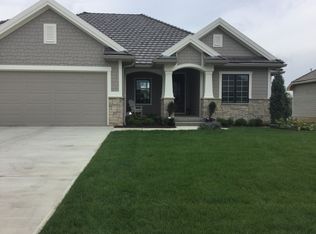 1418 Chestnut Dr, Council Bluffs, IA 51503
