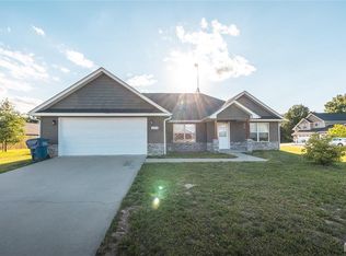 11175 Lexington Ln, Rolla, MO 65401