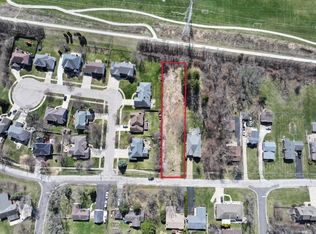 22W165 1st St, Glen Ellyn, IL 60137