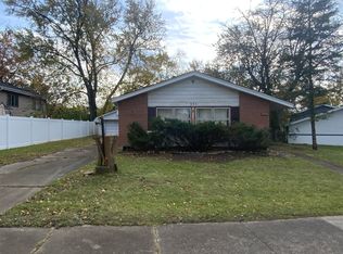335 Farragut St, Park Forest, IL