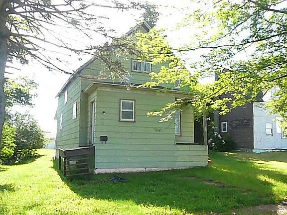 2nd image of 754 3rd Ave N #N