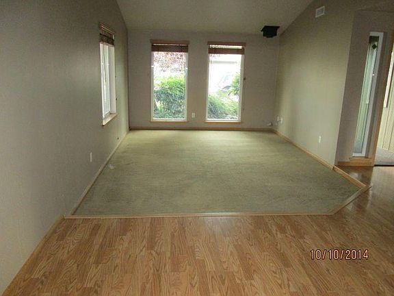 5th image of 1205 Glengrove Ave