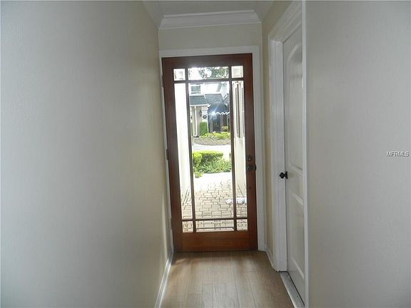 3rd image of 914 Hillary Ct #12