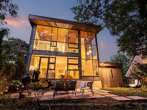 2nd image of 28 Beaucourt Rd
