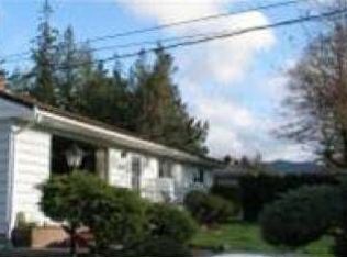 1129 32nd St, Bellingham, WA 98225