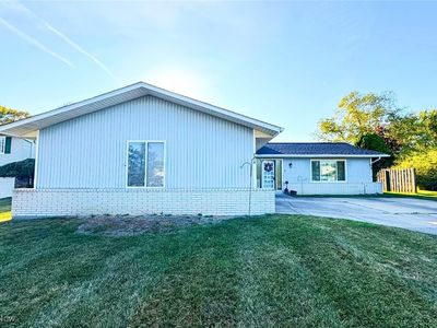 7210 Raynham Dr, Bedford, OH, 44146