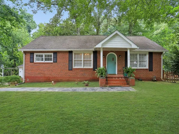 980 Brookdale Dr, East Pt, GA 30344