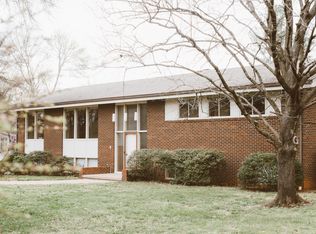809 Whirlaway Cir, Knoxville, TN 37923