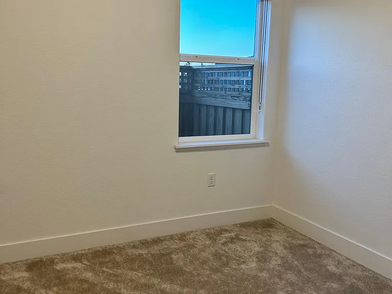 2684 Goodland Ct — Photo 11