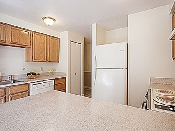 11126 SE 256th St #E-201