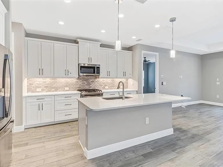 4652 Centaurus Cir — Photo 3