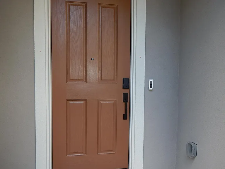1683 Pena Ln — Photo 3