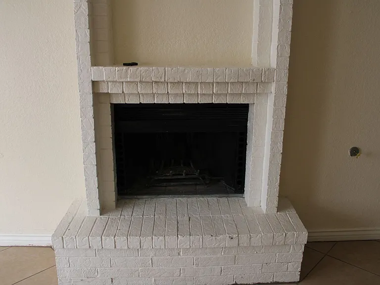 5947 Deer Ave — Photo 3