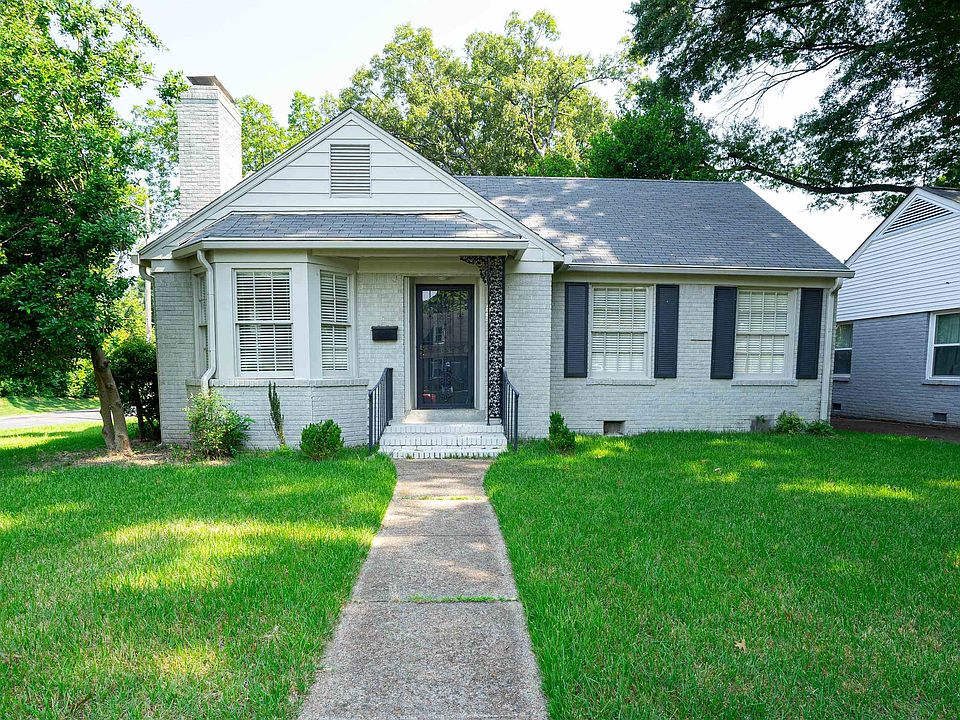 1st image of 380 Holmes Cir