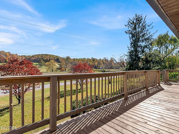 4th image of 107 Chantilly Hill Dr