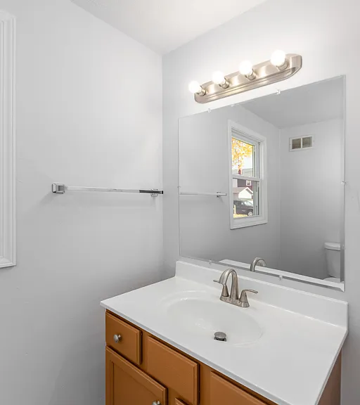 1143 Ardmore Ave SW — Photo 11