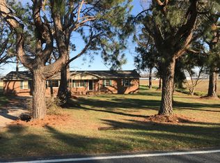 1782 Matthis Rd, Clinton, NC 28328