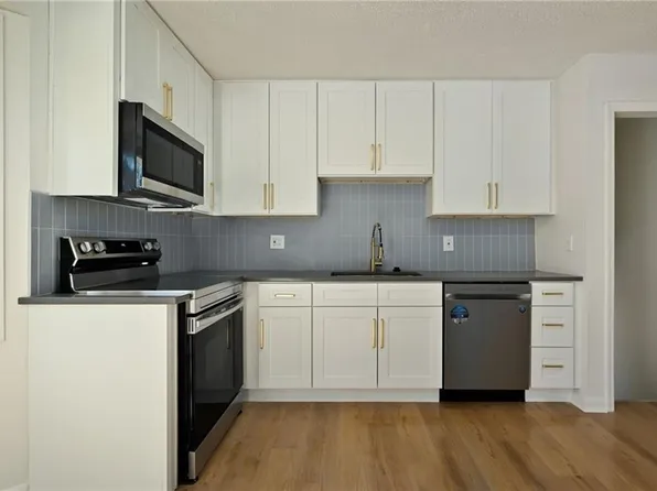6101 NW 51st Ter, Kansas City, MO 64151
