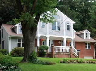 3013 N Stuart St, Arlington, VA 22207