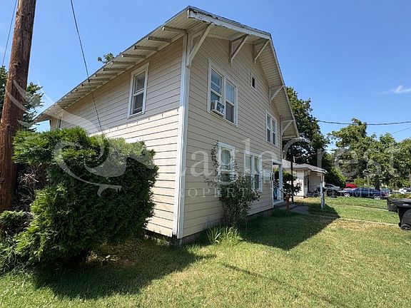 3rd image of 630 Frisco St APT 2