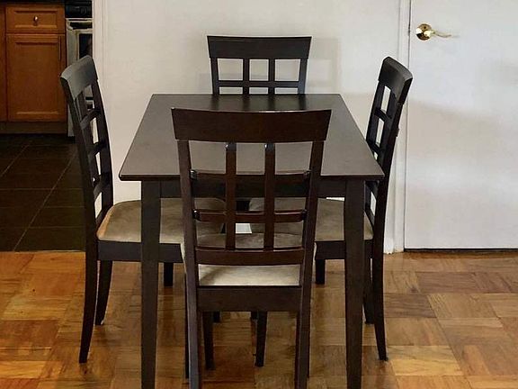 3rd image of 7025 Yellowstone Blvd APT 19A