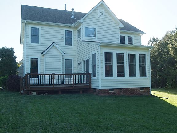 3rd image of 3863 Mill Mount Ct