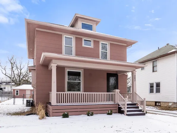 302 Lexington Ct, Fort Wayne, IN 46806